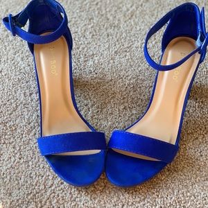 Bamboo Blue Heels 💕